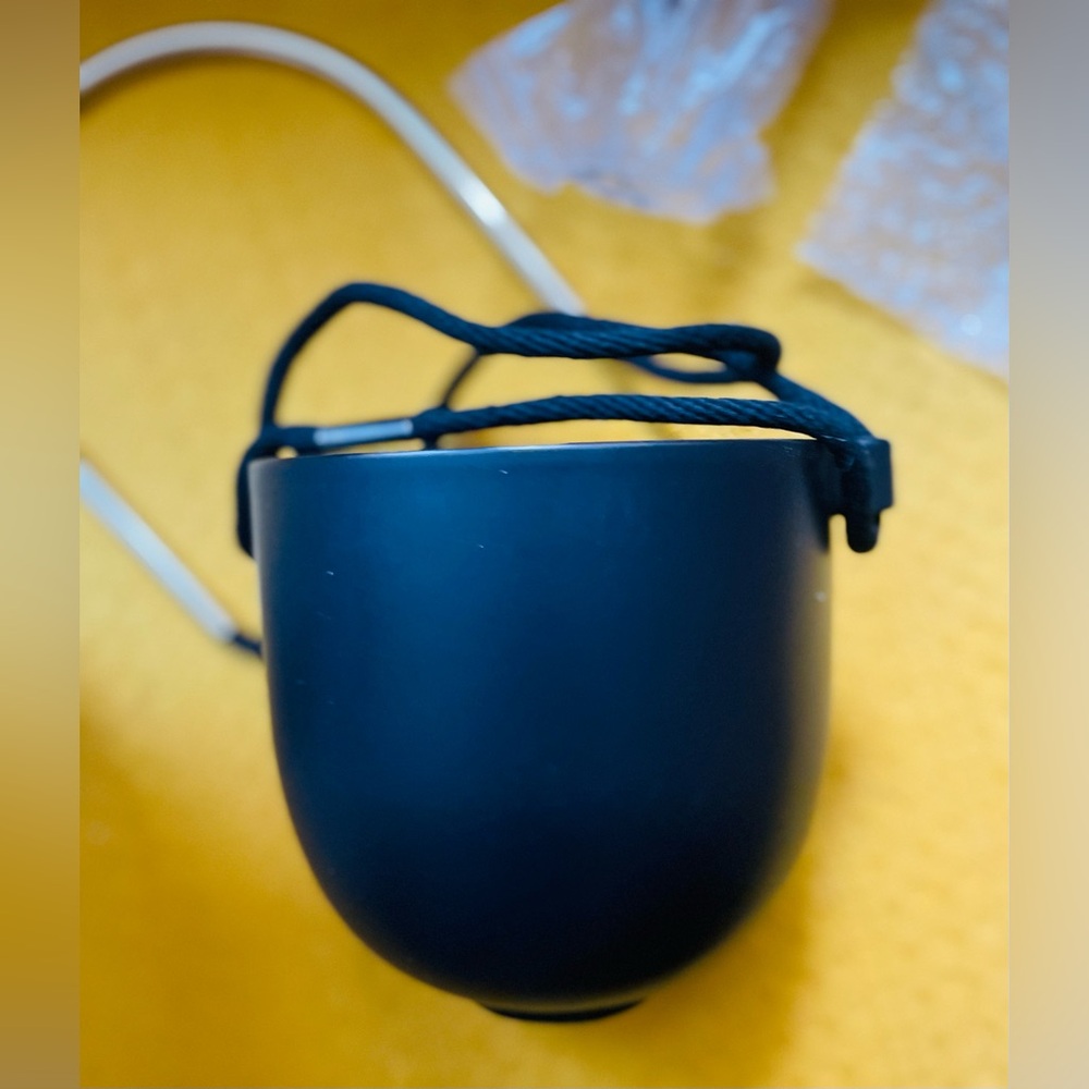 New With Box! Umbra Bolo Black Ceramic Hanging Planter Modern Home Accessory - Picture 7 of 10